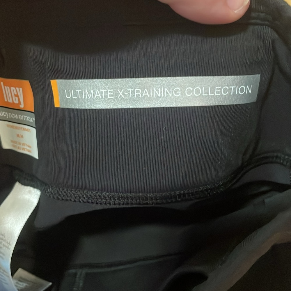 Lucy black capris ultimate x-training collection - Picture 3 of 3